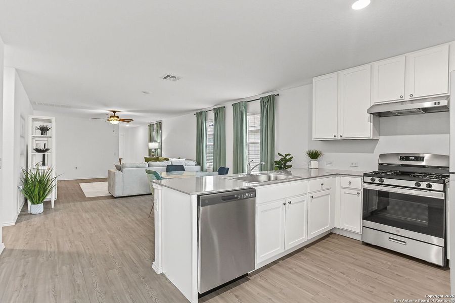 Furnished interior view inside a new home in , San Antonio (Image 11).