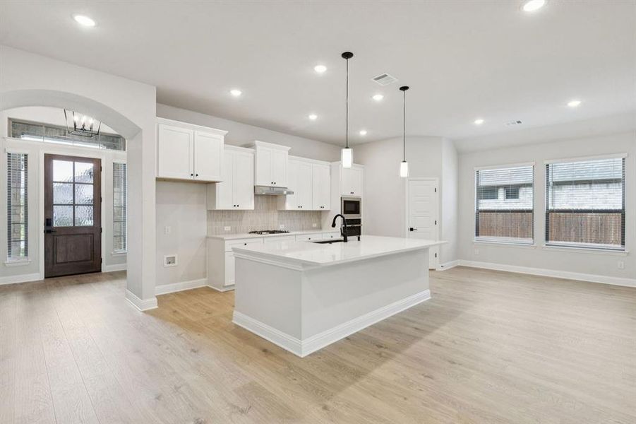 2-1854Silver_003 2-1854Silver_003