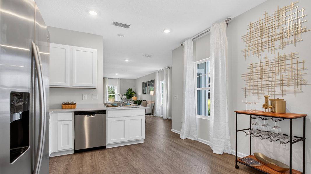 Representative furnished interior of a home built from the Bailey by D.R. Horton in Liberty Cove Townhomes, Yulee (Image 11).