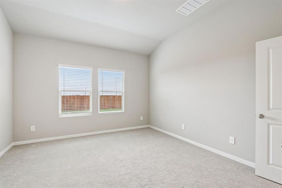 Spacious, unfurnished interior of a new home in River Ridge, Crandall (Image 37).