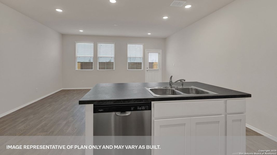 Furnished interior view inside a new home in Bollinger, Maxwell (Image 7).