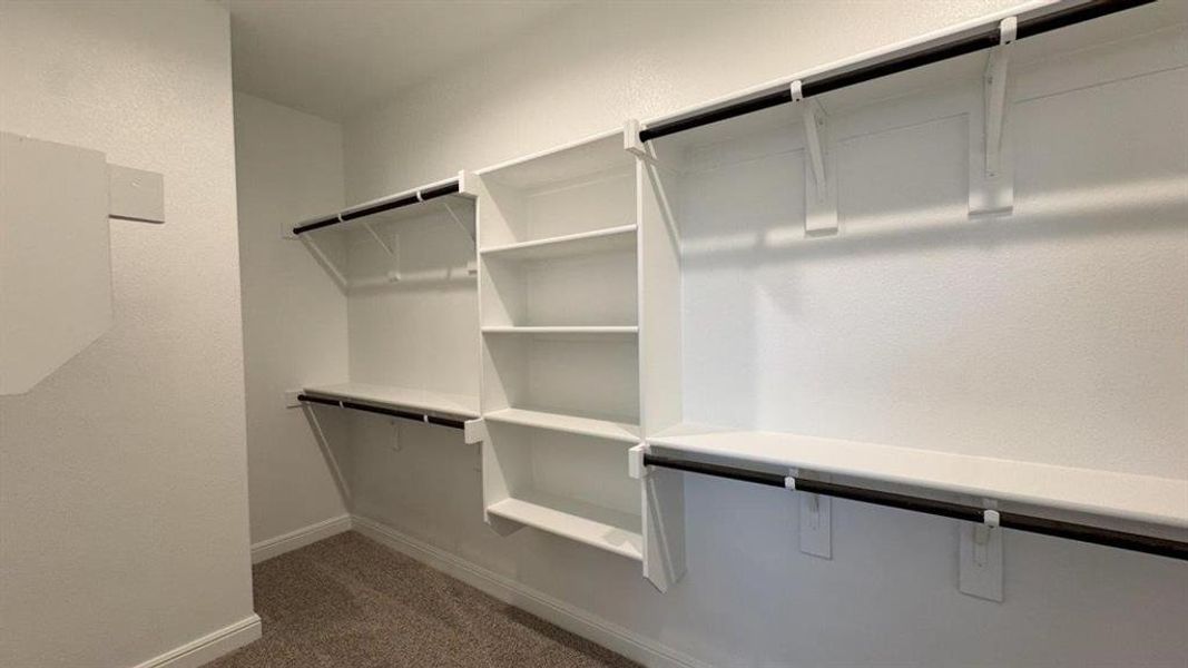 Spacious, unfurnished interior of a new home in Morningstar, Fort Worth (Image 11).