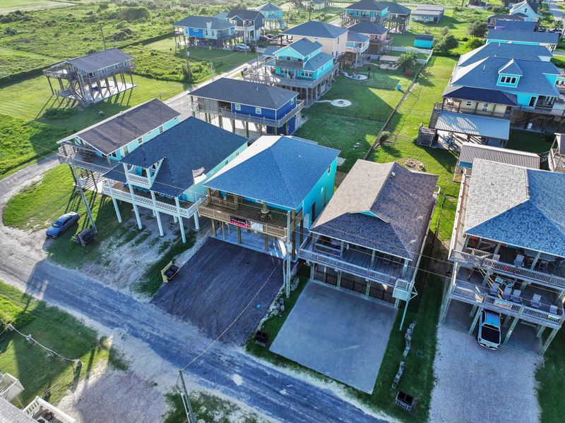 Community amenities in , Bolivar Peninsula (Image 31).