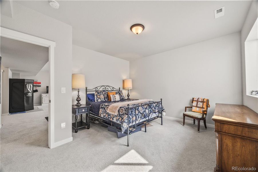 Furnished interior view inside a new home in , Monument (Image 14).