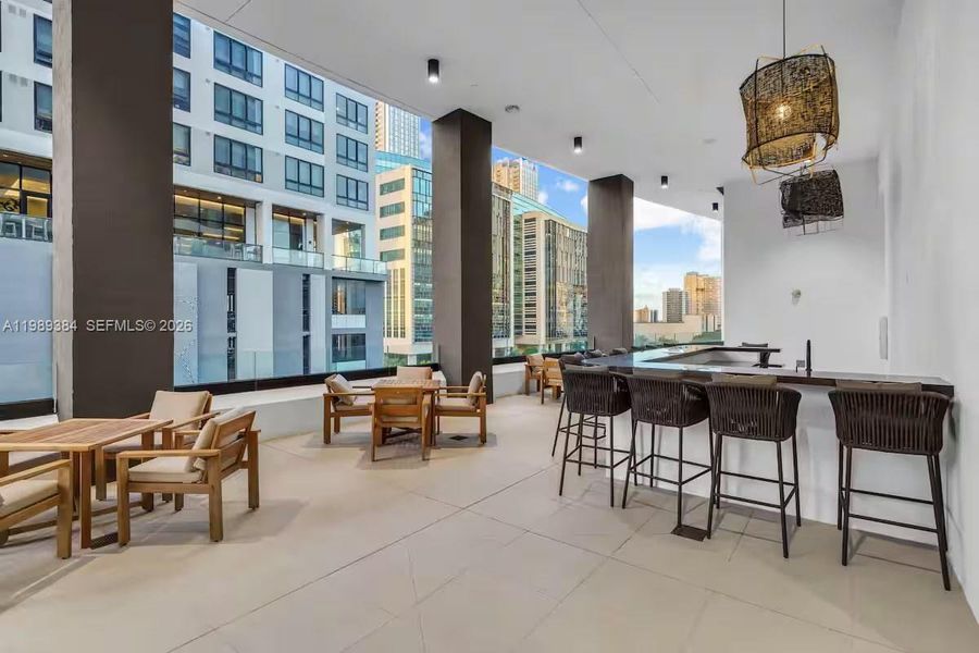 Community amenities in , Miami (Image 38).