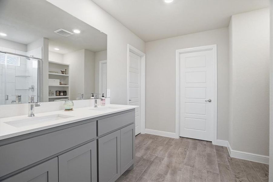 Furnished interior view inside a new home in Sandstone Estates, Granbury (Image 34).