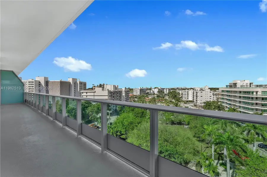 Condo located in Bay Harbor Islands, FL showcasing its design and architecture (Image 15).