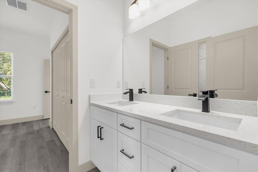 Furnished interior view inside a new home in , Ocala (Image 9).