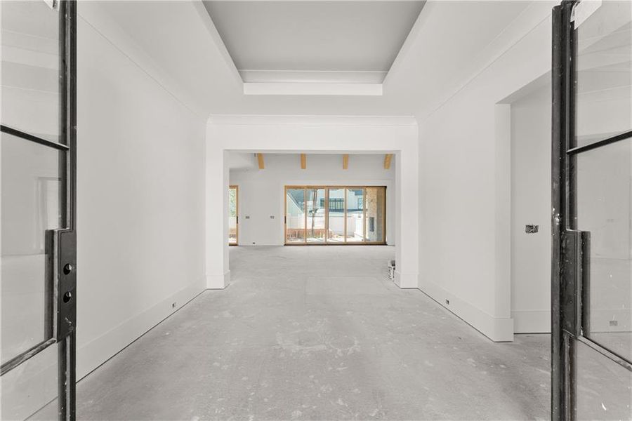 Spacious, unfurnished interior of a new home in , Alpharetta (Image 22).