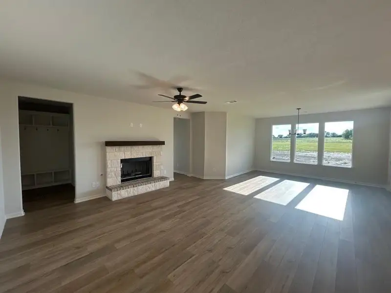 Spacious, unfurnished interior of a new home in Terra Escalante, Blue Ridge (Image 12). Spacious, unfurnished interior of a new home in Terra Escalante, Blue Ridge (Image 12).