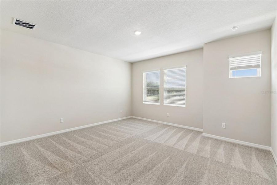 Spacious, unfurnished interior of a new home in Palmeras at Crossprairie – The Magnolia Collection, St. Cloud (Image 20).