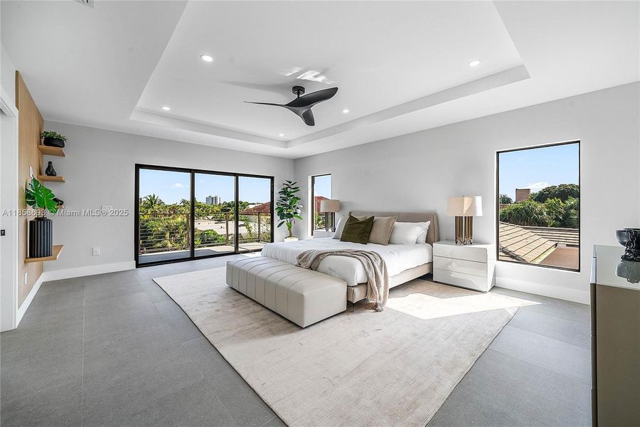 Furnished interior view inside a new home in , Pompano Beach (Image 5). Furnished interior view inside a new home in , Pompano Beach (Image 5).