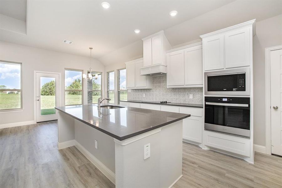 Furnished interior view inside a new home in , Waxahachie (Image 8).