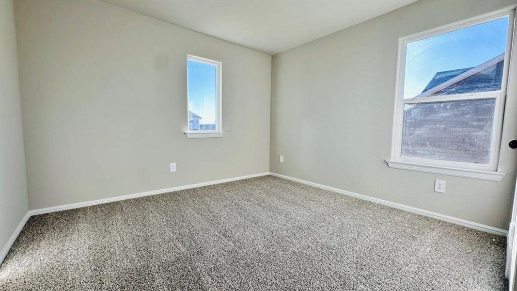 Spacious, unfurnished interior of a new home in Orchard Village, Fort Worth (Image 13).