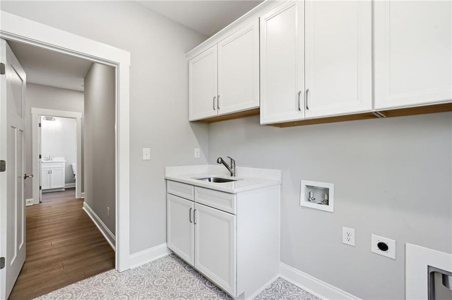 Furnished interior view inside a new home in , Monroe (Image 13).