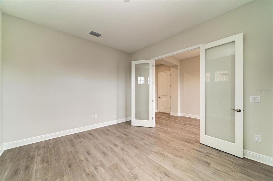 Spacious, unfurnished interior of a new home in Crosswind Ranch, Parrish (Image 35).