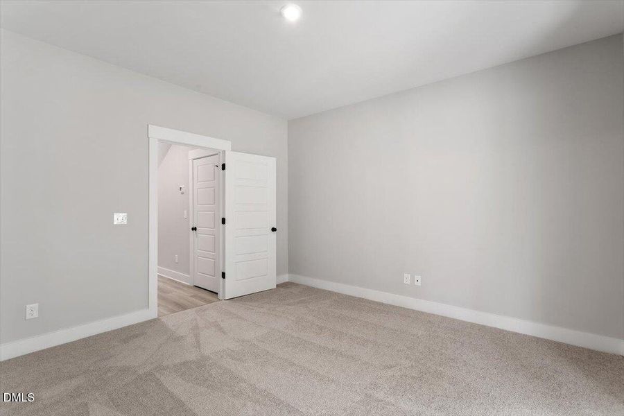 13-1111 Blackthorn Lane #9 [2248454]_13