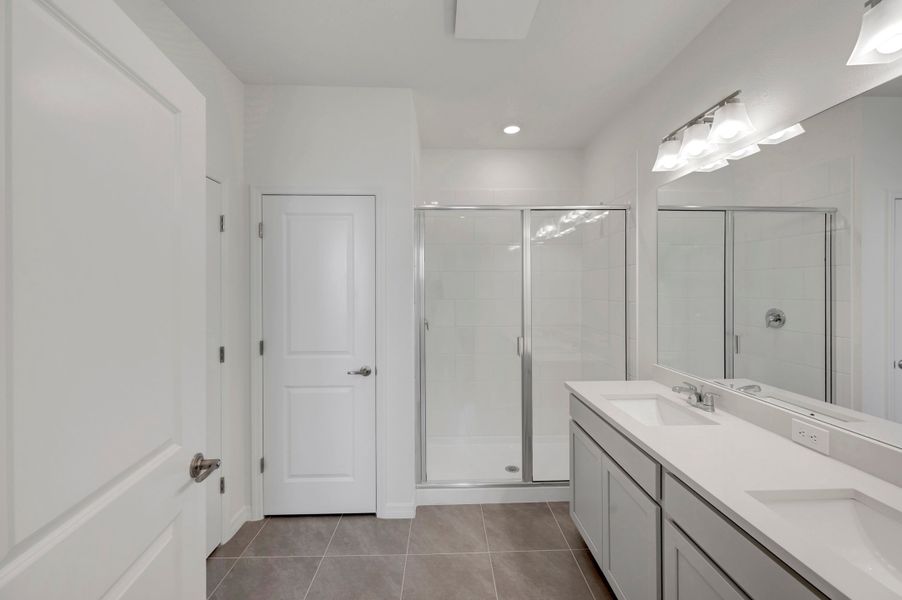 Owner's Bath Owner's Bath