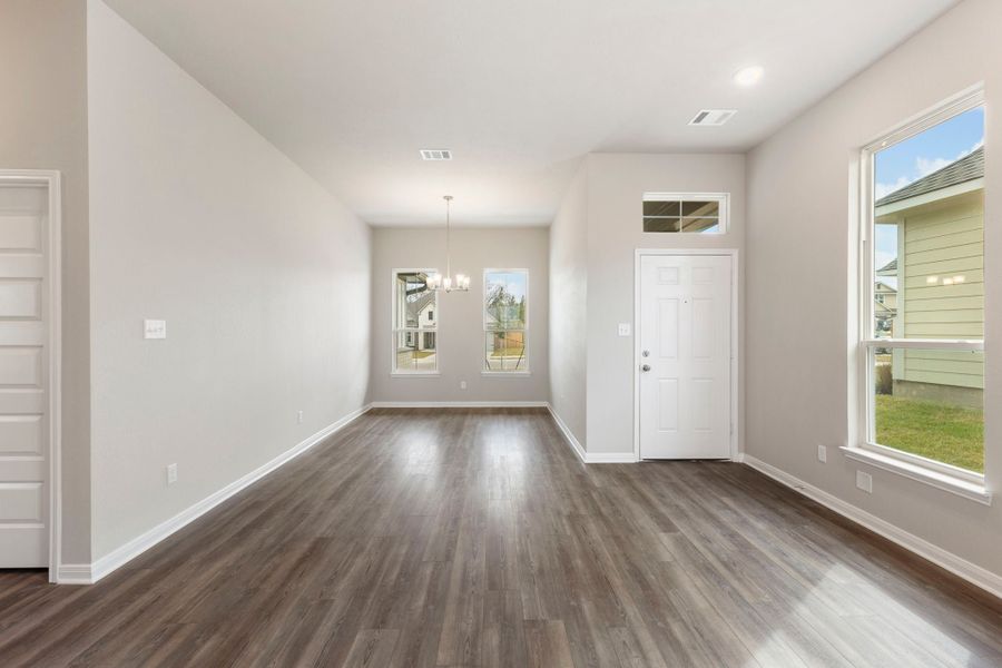 Representative unfurnished interior of a home built from the The 1475 by Stylecraft Builders in Arroyo Ranch, Seguin (Image 11).