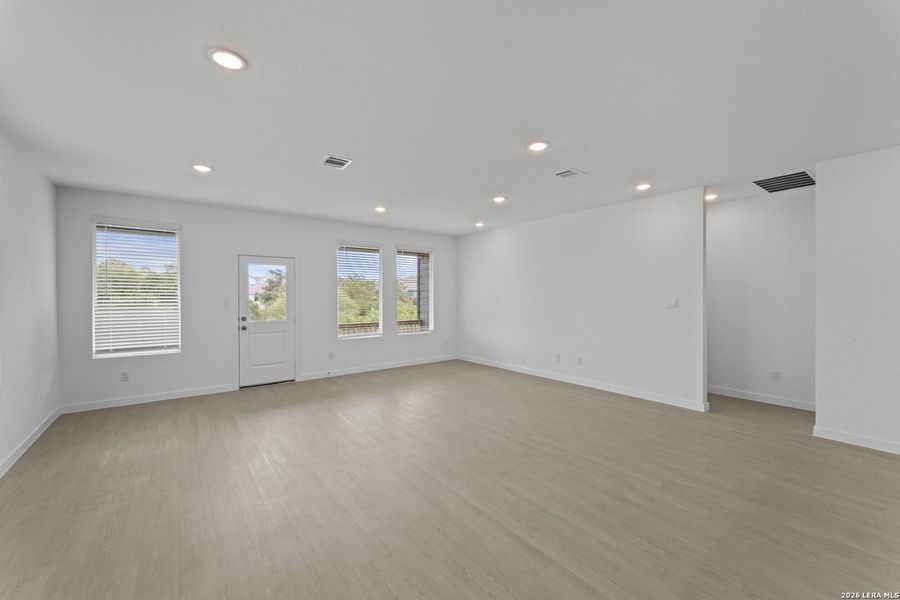 Spacious, unfurnished interior of a new home in Brookmill, San Antonio (Image 41). Spacious, unfurnished interior of a new home in Brookmill, San Antonio (Image 41).