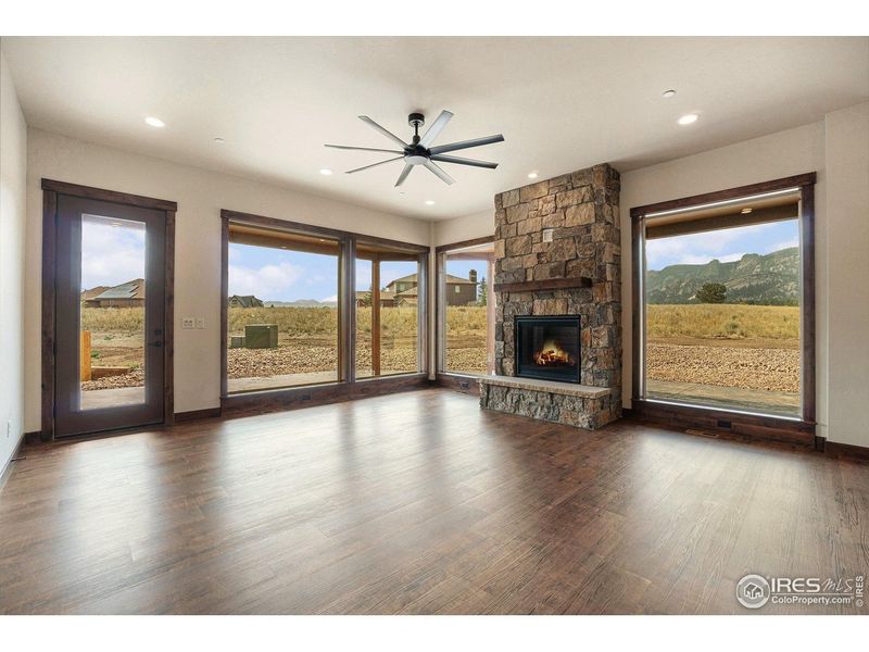 Spacious, unfurnished interior of a new home in , Estes Park (Image 12).