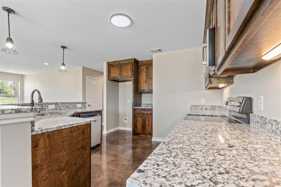 Furnished interior view inside a new home in , Itasca (Image 5). Furnished interior view inside a new home in , Itasca (Image 5).