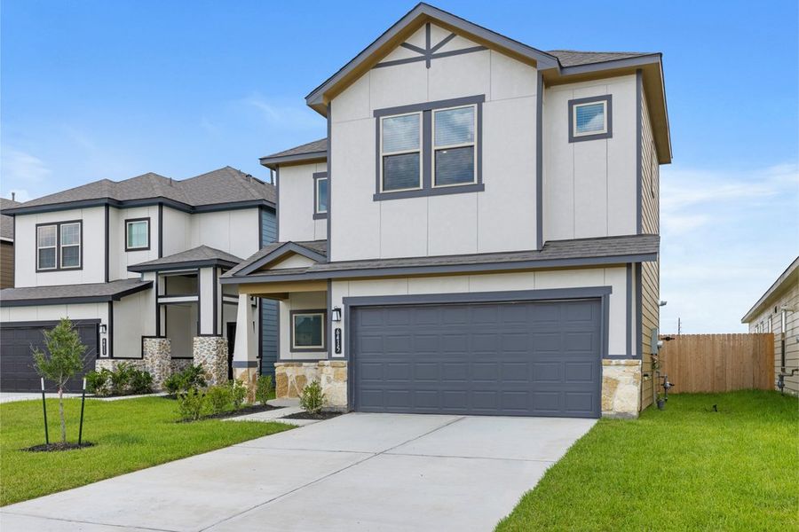 Front exterior of a new home in Glendale Lakes, Rosharon, TX, highlighting curb appeal (Image 19). Front exterior of a new home in Glendale Lakes, Rosharon, TX, highlighting curb appeal (Image 19).