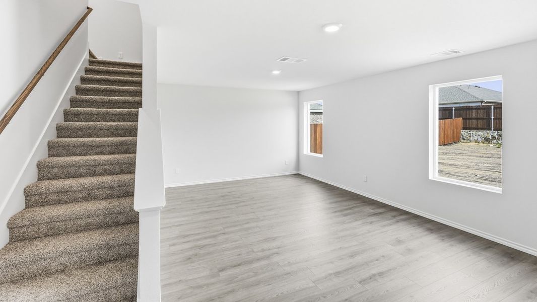 Representative unfurnished interior of a home built from the Davis by D.R. Horton in Asher Oaks, Bonham (Image 12).
