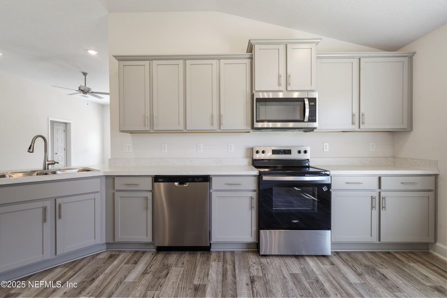Furnished interior view inside a new home in Summerglen, Jacksonville (Image 9).