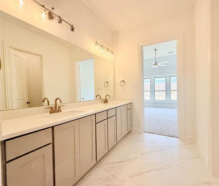 Furnished interior view inside a new home in , Burleson (Image 4).