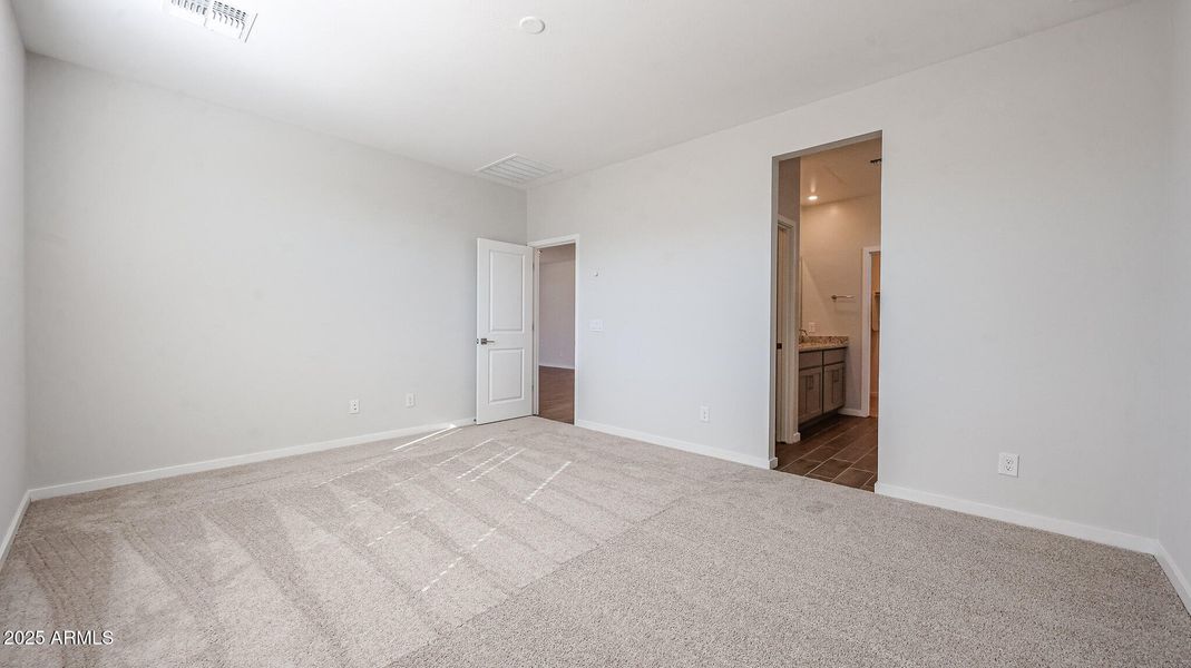 17_Home-for-sale_Surprise_AZ_Century-Com