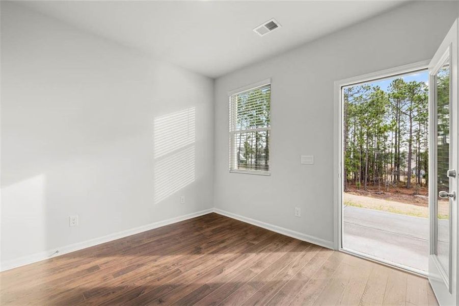 Spacious, unfurnished interior of a new home in Shoal Creek, Hampton (Image 22).