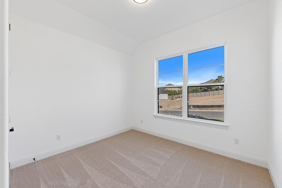 Spacious, unfurnished interior of a new home in Wolf Ranch West Bend - 60', Georgetown (Image 13).
