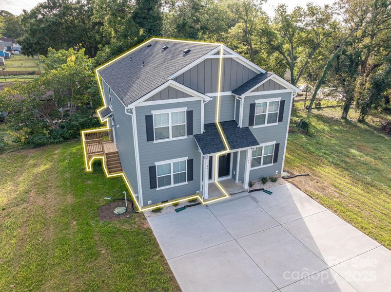 Image 17 of a home in .