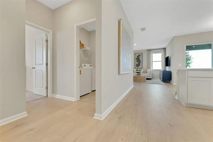 Spacious, unfurnished interior of a new home in Willowbrook North, Winter Haven (Image 21).