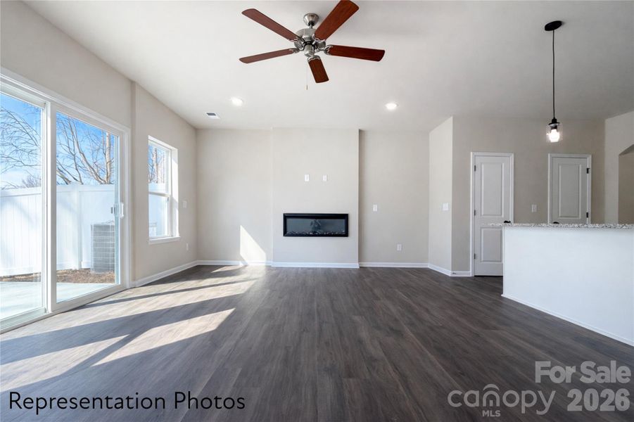 Spacious, unfurnished interior of a new home in , Charlotte (Image 10).