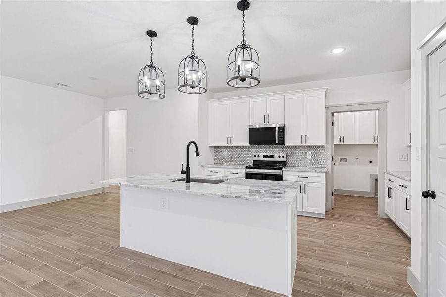 Furnished interior view inside a new home in , Granbury (Image 7).