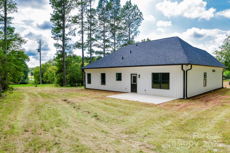 Image 27 of a home in .