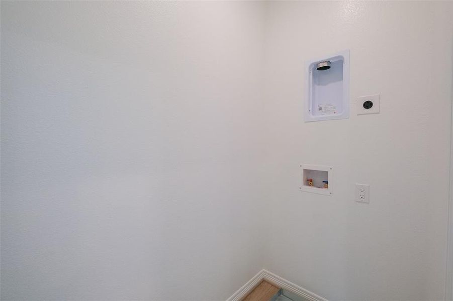 Image 33 of a home in . Image 33 of a home in .