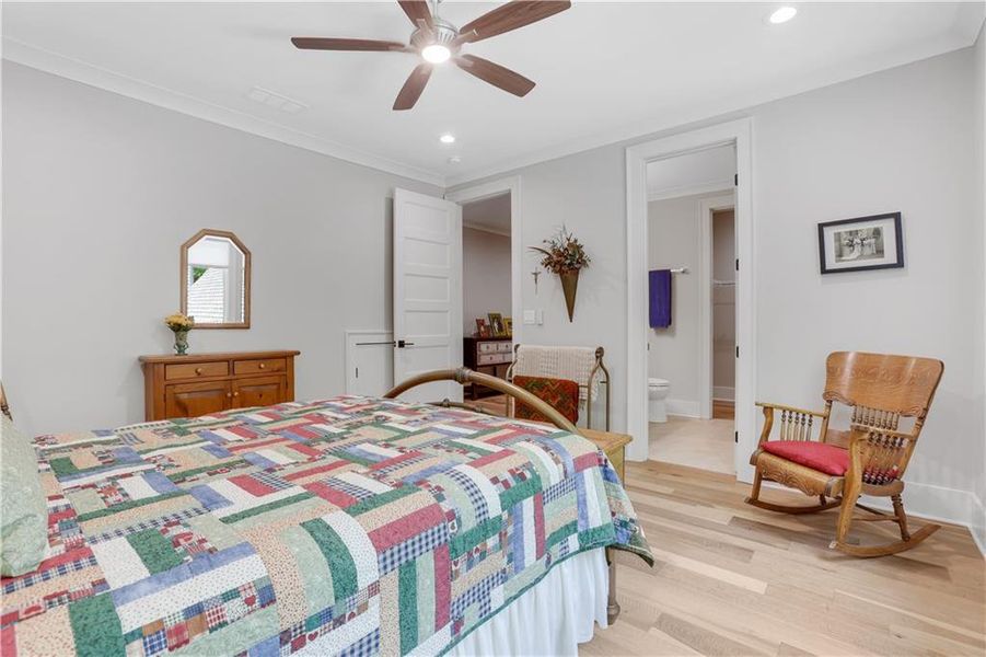 Furnished interior view inside a new home in , Dahlonega (Image 36).