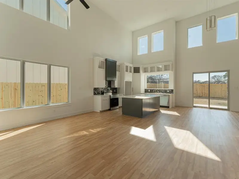 Furnished interior view inside a new home in , Dallas (Image 6).