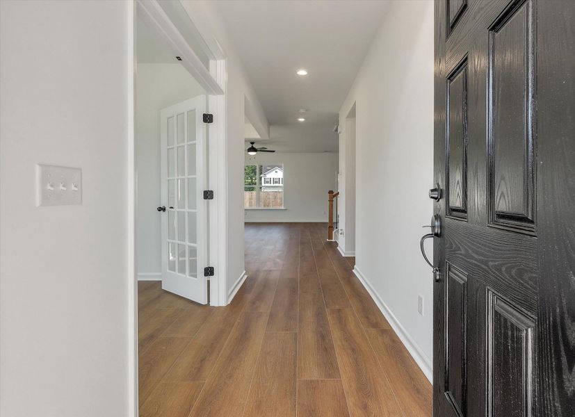 Spacious, unfurnished interior of a new home in Oakley Pointe, Moncks Corner (Image 15). Spacious, unfurnished interior of a new home in Oakley Pointe, Moncks Corner (Image 15).