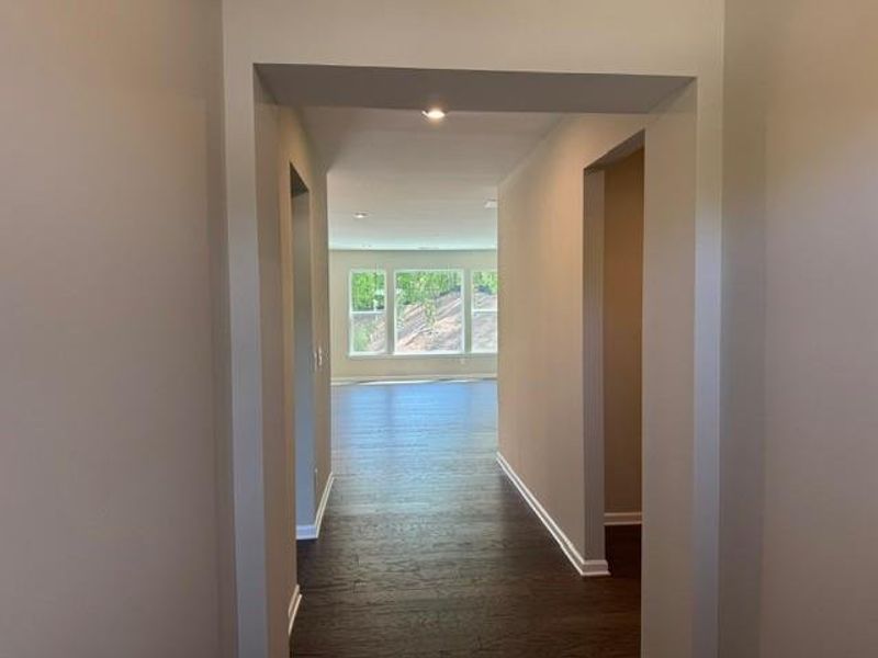 Spacious, unfurnished interior of a new home in Easton Park, Dallas (Image 21).