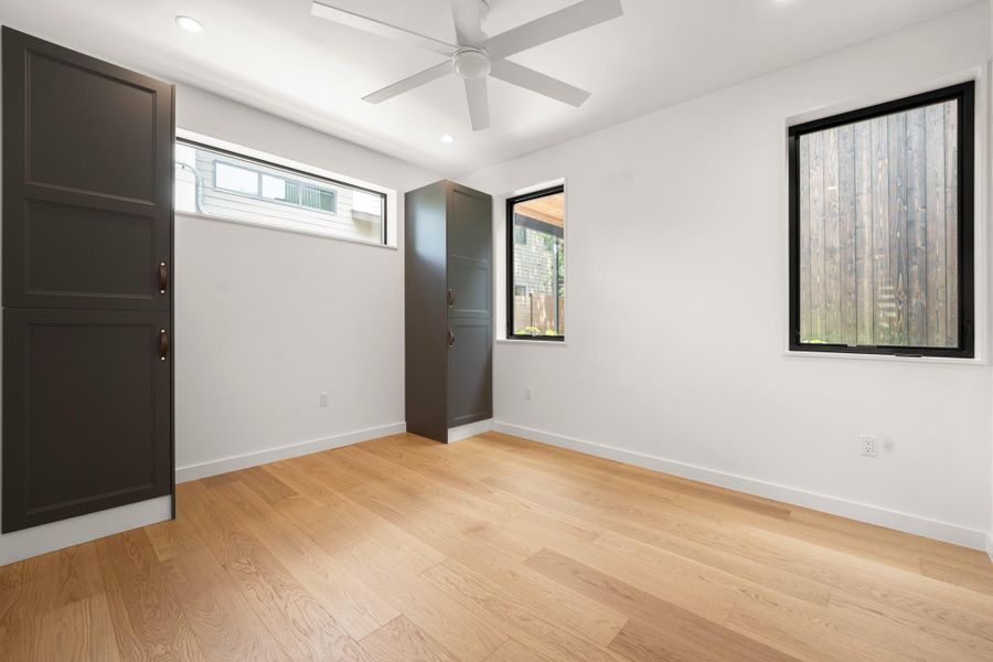 Spacious, unfurnished interior of a new home in , Austin (Image 19).