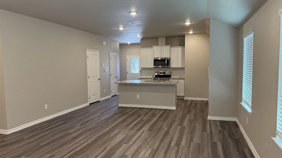 Furnished interior view inside a new home in London Towne, Corpus Christi (Image 4). Furnished interior view inside a new home in London Towne, Corpus Christi (Image 4).