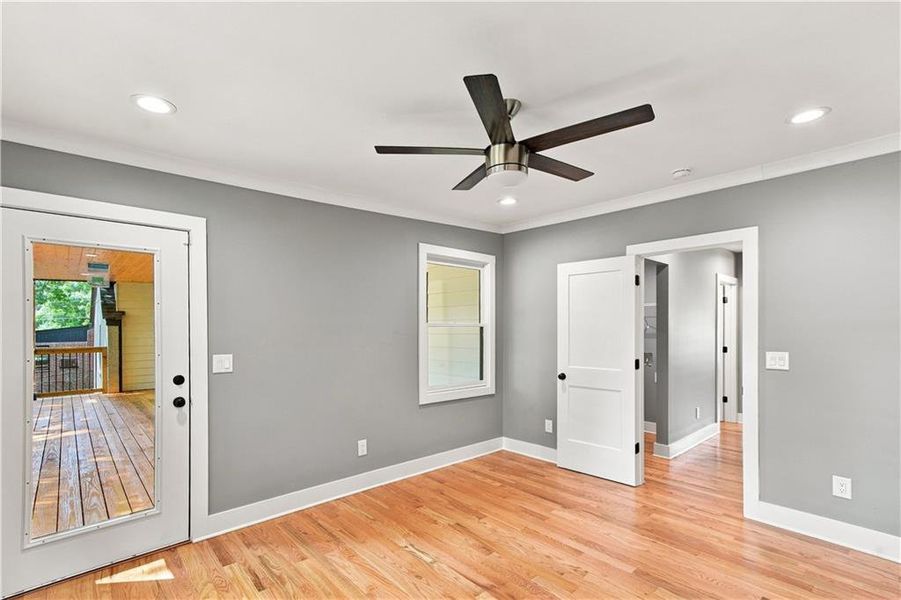 Spacious, unfurnished interior of a new home in , Atlanta (Image 21). Spacious, unfurnished interior of a new home in , Atlanta (Image 21).