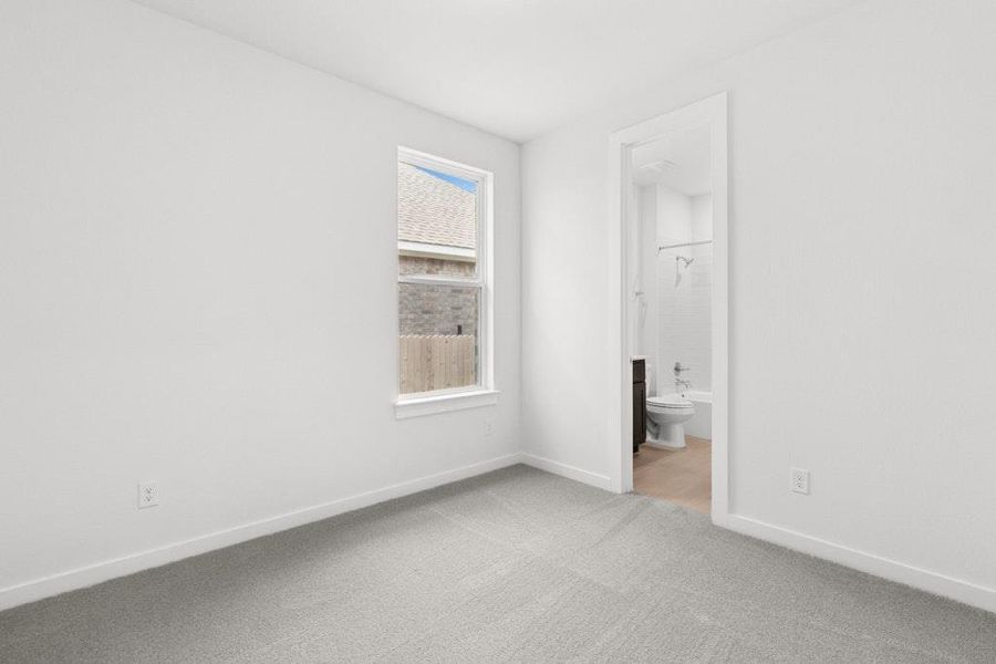 Spacious, unfurnished interior of a new home in Santa Rita Ranch, Liberty Hill (Image 26). Spacious, unfurnished interior of a new home in Santa Rita Ranch, Liberty Hill (Image 26).