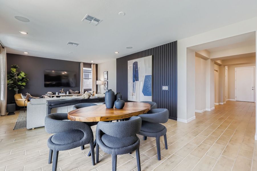 4br New Home in Surprise, AZ.  - Slide 4