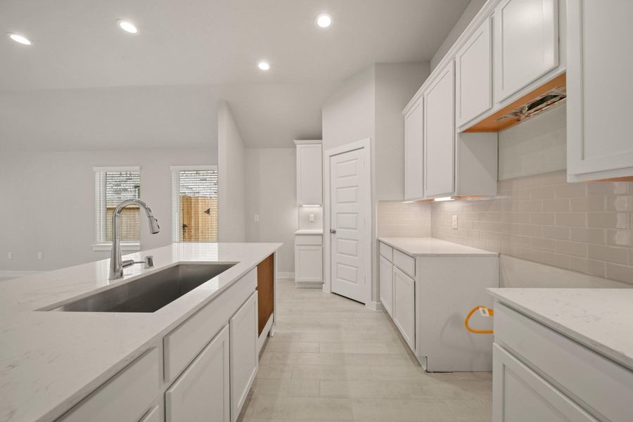 Furnished interior view inside a new home in Barton Creek Ranch, Conroe (Image 4). Furnished interior view inside a new home in Barton Creek Ranch, Conroe (Image 4).