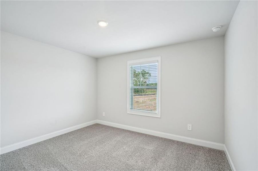 Spacious, unfurnished interior of a new home in Martin Springs - Estate Series, Lawrenceville (Image 22).
